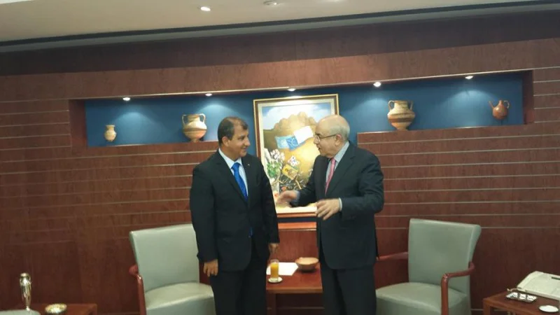 قبرص :لقاءات مع رئيس البرلمان وكبار المسؤولين القبارصة لفضح انتهاكات الاحتلال