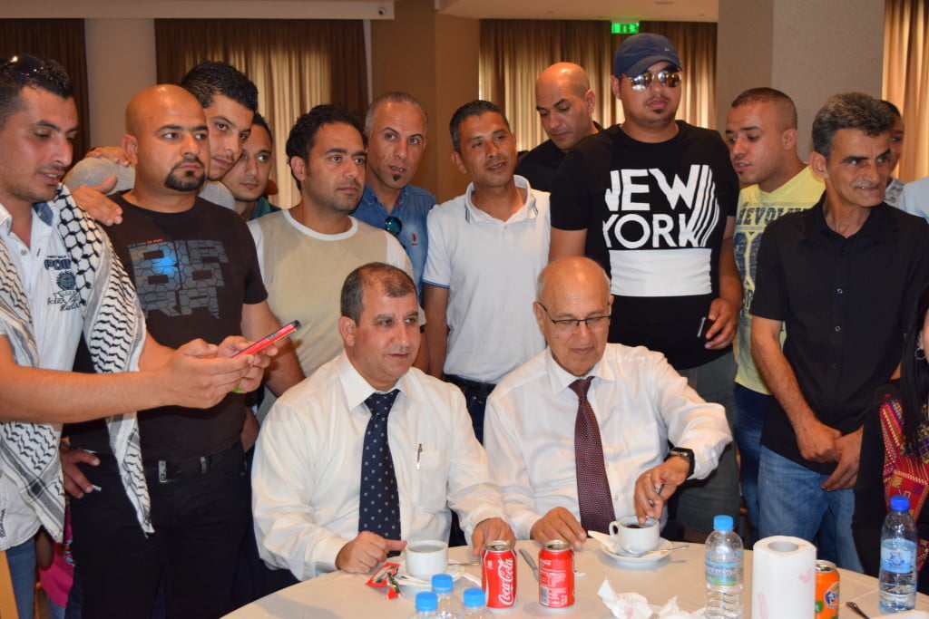 رسالة شكر وتقدير الى سفارة دولة فلسطين والى فلسطينيو العراق في قبرص من لاجئين مخيم كوفينو في لارنكا