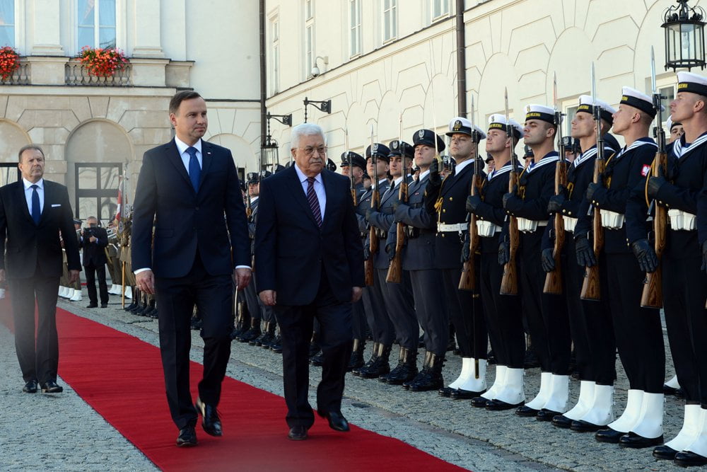 بالفيديو : مراسم استقبال رسمية للسيد الرئيس محمود عباس في بولندا