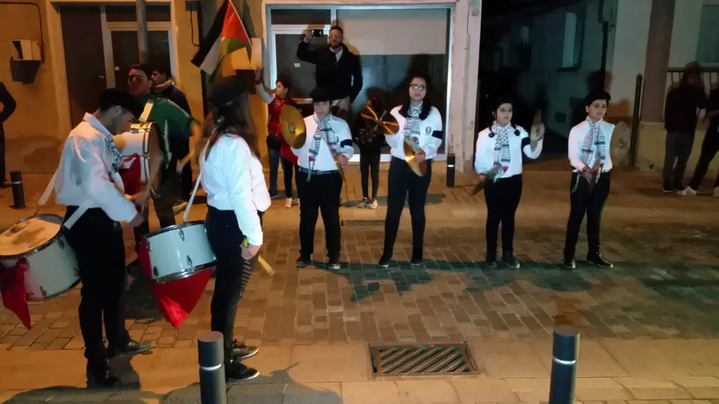 screenshot_2016-11-25-23-29-26