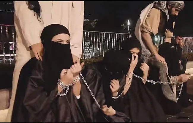 بالفيديو. زوجات دواعش يكشفن عن خبايا الزواج والسبي داخل التنظيم (الجزء الأول والثاني)