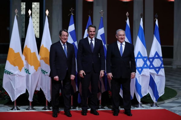 الجالية الفلسطينية باليونان تندد باتفاقية الغاز مع قبرص وإسرائيل