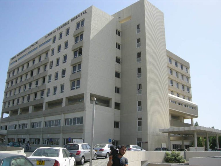 الحكومة القبرصية غير راضية على تمديد الموعد النهائي لتوسيع المستشفى للمرة الرابعة عشرة