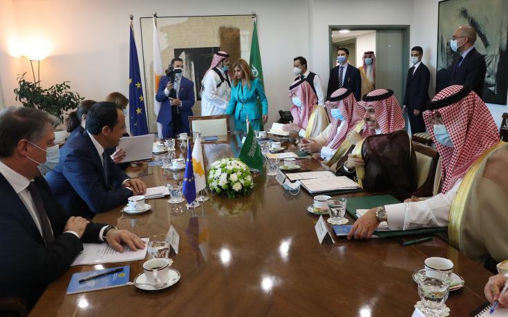 السعودية تعرب عن تضامنها مع قبرص
