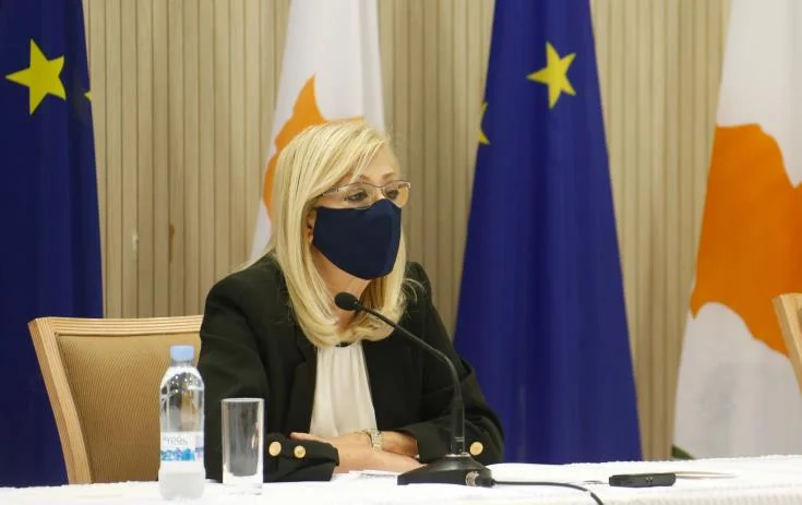 وزيرة العمل تعلن عن إجراءات جديدة لدعم الشركات والموظفين المتضررين من القيود المفروضة لمواجهة فيروس كورونا
