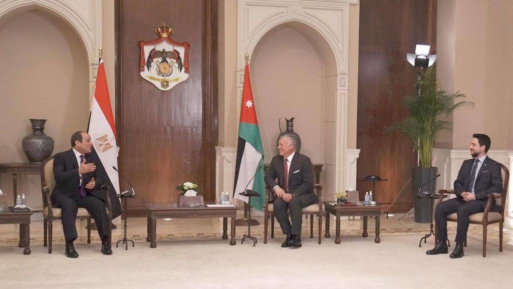 السيسي والملك عبد الله يؤكدان عمق علاقات مصر والأردن
