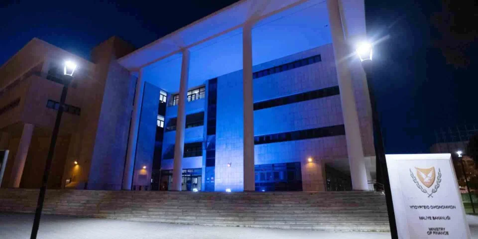 تحتفل قبرص باليوم العالمي للتوحد