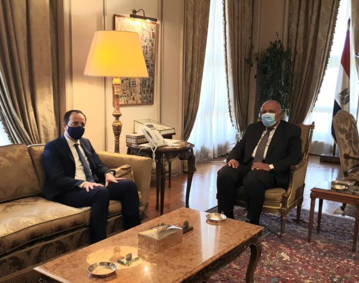 وزيرا خارجية قبرص ومصر يبحثان التعاون الثنائي والقضايا الإقليمية