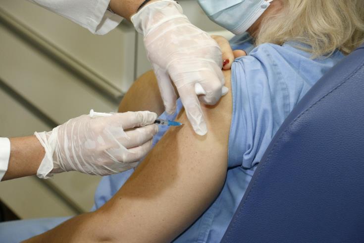 مراكز ‘التطعيم بدون حجز’ تثبت نجاحها