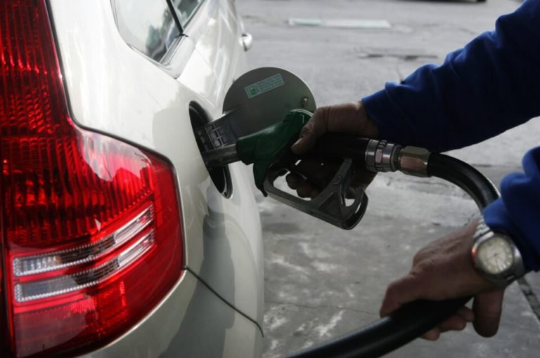 نقابة المستهلكين تنتقد ارتفاع أسعار الوقود