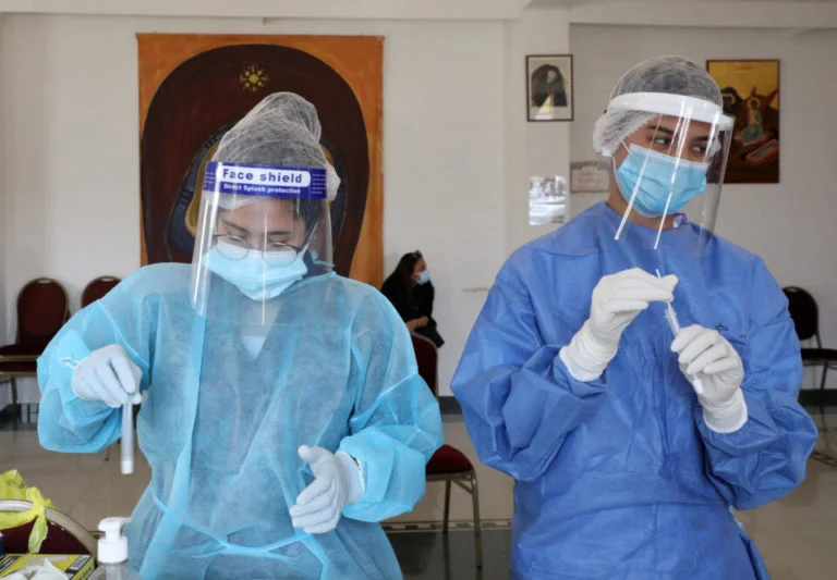 Coronavirus: مواقع الاختبار السريع يوم الإثنين للمجموعات المؤهلة