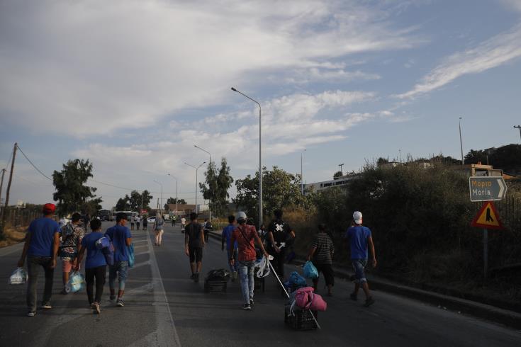 12 من طالبي اللجوء الخمسين سيغادرون قبرص إلى الفاتيكان
