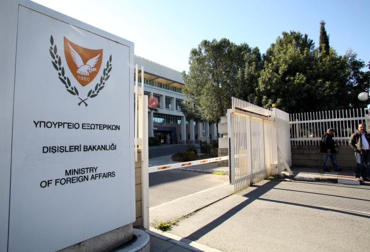 وزارة الخارجية تحذر رعايا قبرص من مغادرة أوكرانيا قريبا