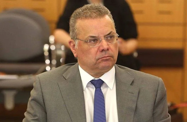 طالب وزير الداخلية نيكوس نوريس ، في خطابه أمام المجلس غير الرسمي لوزراء الداخلية في الاتحاد الأوروبي ، بفرض عقوبات على جميع شركات الطيران التركية التي تنقل بشكل منهجي المهاجرين غير الشرعيين إلى قبرص المحتلة.