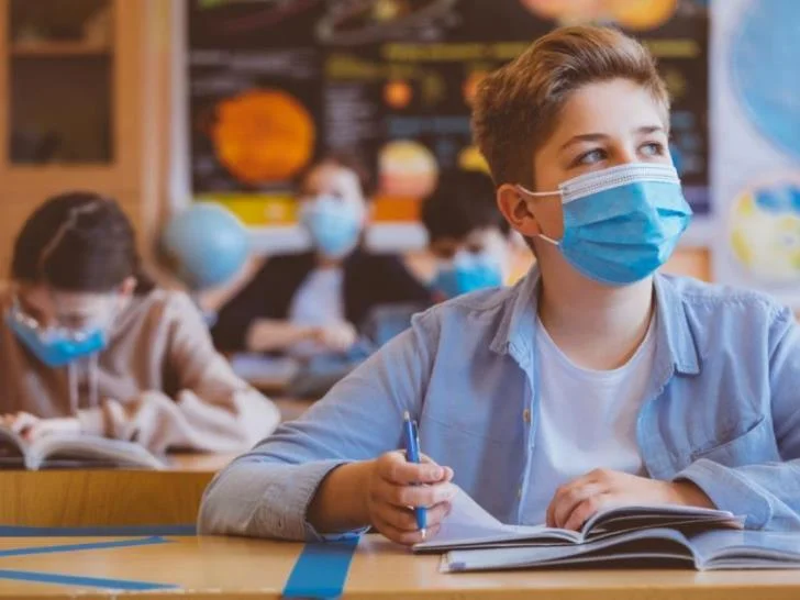 متى تفتح المدارس وما هي التدابير التي يتم النظر فيها