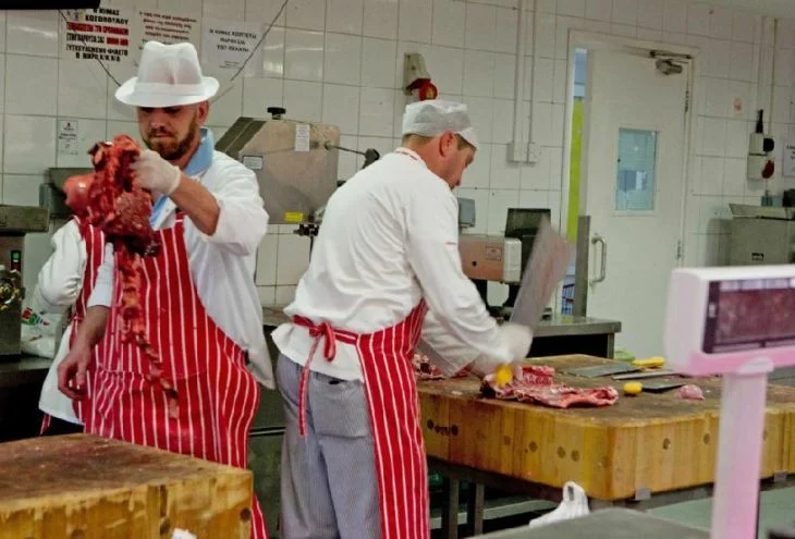 اعتبارًا من 16 أغسطس ، سيرتفع سعر اللحم البقري في قبرص. 30٪ كحد أدنى