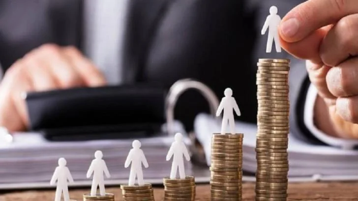 مرسوم بشأن الحد الأدنى للراتب الإجمالي الشهري الأولي ساري المفعول في قبرص في 1 يناير ولكنه لا يزال غامضًا