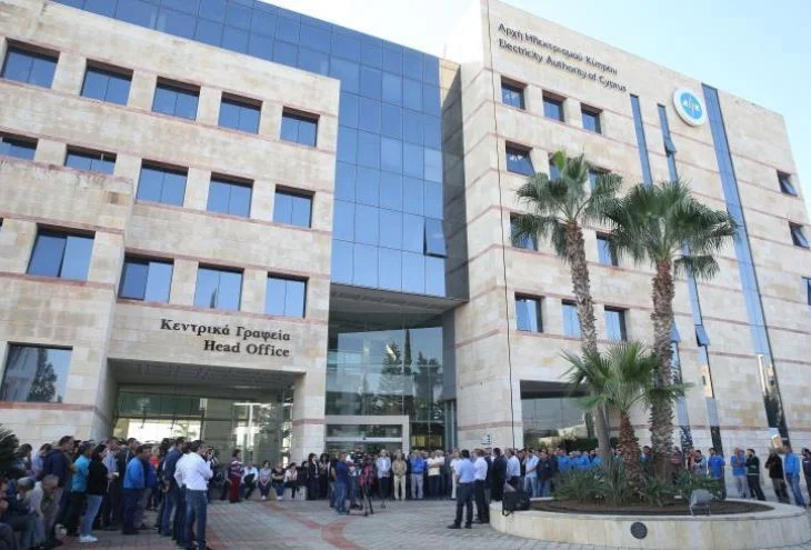 قررت نقابة الكهربائيين عدم الاحتجاج يوم 14 ديسمبر. لن يكون هناك انقطاع في التيار الكهربائي في قبرص