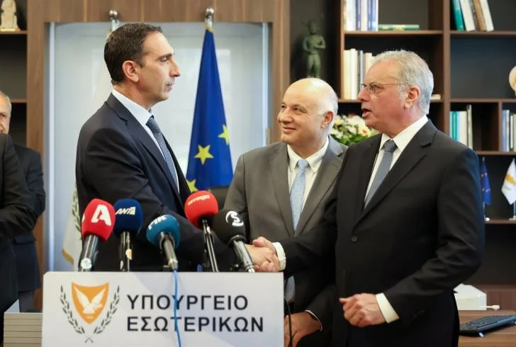 بلغ إجمالي طلبات اللجوء السياسي غير المعالجة في قبرص 21،565 في عام 2022