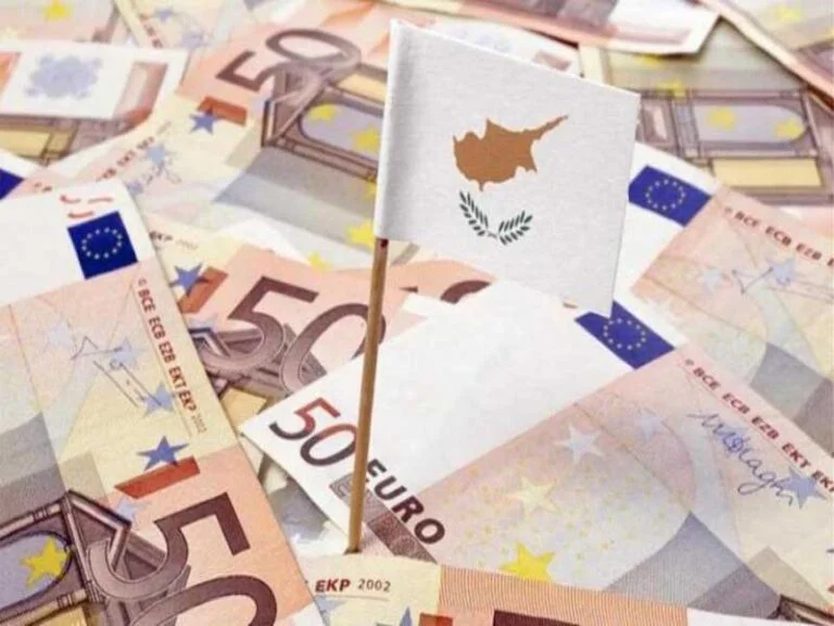 تُظهر البيانات الرسمية أن رواتب الدولة الشهرية التي تتجاوز 5000 يورو وفيرة