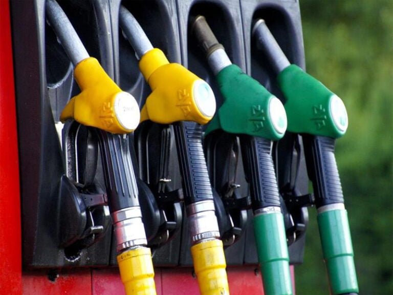 أسعار الوقود: تخفيضات صغيرة قادمة في الأيام القليلة المقبلة