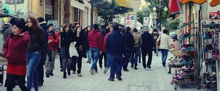 البدلات والرعاية والترهيب والتمييز – الأشعة السينية للشكاوى أمام لوتيدس