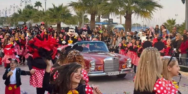 تستعد بلدية لارنكا للكرنفالات