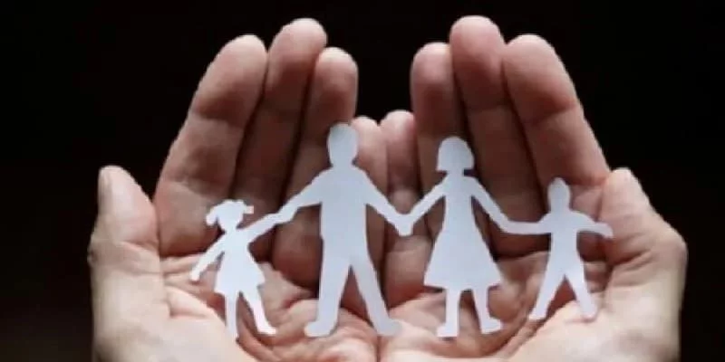 العمل: الزيادة في إعانة الطفل إيجابية – هناك حاجة إلى سياسة شاملة