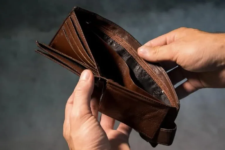 14% من الأسر العاملة معرضة لخطر الفقر