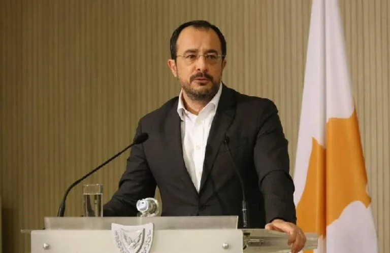 هذه هي التدابير الجديدة للتركيبة السكانية والتوفيق بين الحياة الأسرية والمهنية التي أعلن عنها البروفيسور. خريستودوليديس