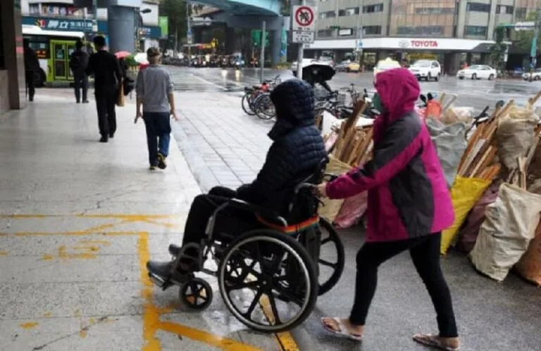 الإجازة الجماعية لأصحاب العمل – القانون المنظم للعمالة المنزلية تحت مجهر البرلمان