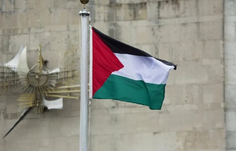 بريطانيا: أكثر من 200 نائب في البرلمان يطالبون بالاعتراف بالدولة الفلسطينية