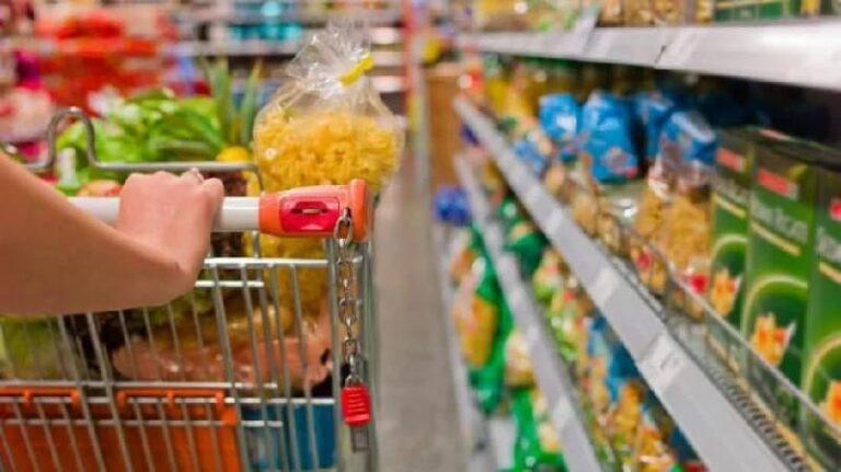 احذروا من المحتالين! – يرسلون الآن رسائل نصية يُزعم أنها من متاجر السوبر ماركت – هذا ما تقوله الشرطة