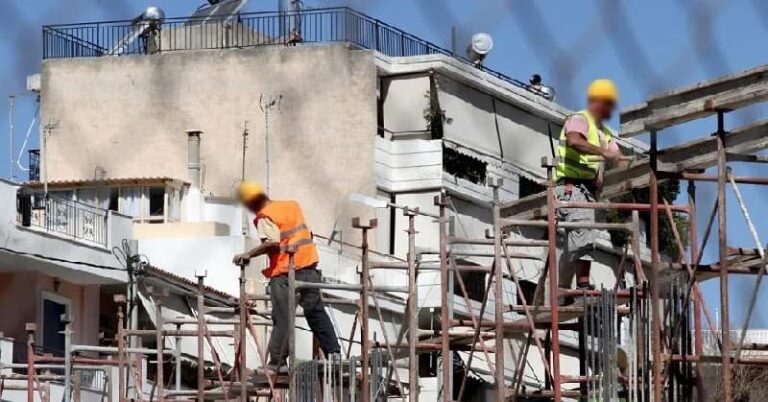 إيقاف العمل والنقل الخارجي بين الساعة 12 ظهراً والرابعة ظهراً