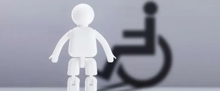 مشروع قانون الأشخاص ذوي الإعاقة الذي طال انتظاره يتقدم رغم العقبات – قضية التكلفة لم يتم حلها