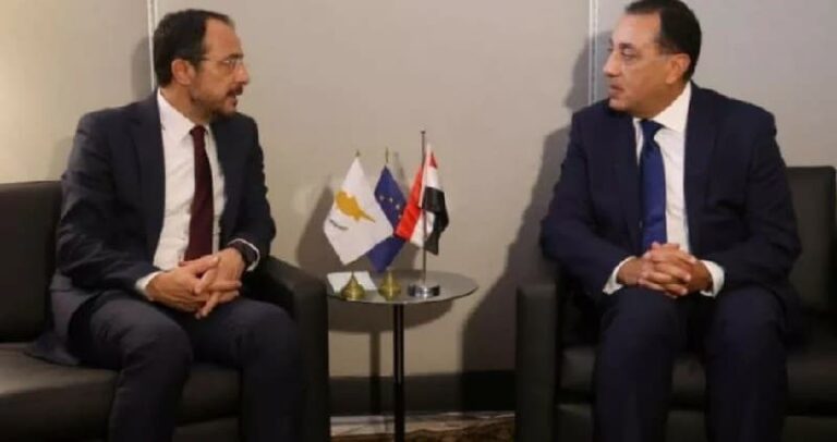 قبرص ولبنان توقعان اتفاقية ترسيم الحدود البحرية