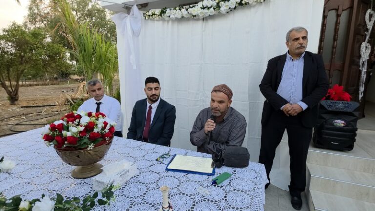 قبرص:بقلوب يملؤها الفرح والسرور، وبمشاعر تفيض أملاً وتفاؤلاً، نعلن عن خطوبة وعقد قران الشاب حمزة جهاد ابو صفية على كريمة الاخ ناهض مرتجى (لما)