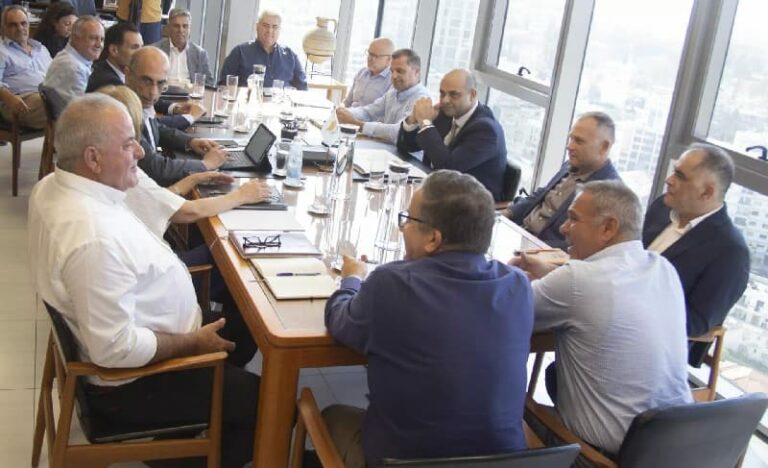 القرارات النهائية بشأن بدل غلاء المعيشة ستصدر يوم الأربعاء