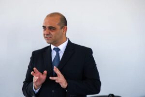 وزير العمل: مشاريع قوانين إصلاح العمل سيتم إقرارها قريبًا