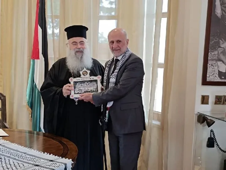 رئيس الأساقفة وإكيل يعبران عن تضامنهما مع الفلسطينيين