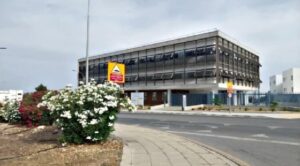 نداء من مركز الدم للمتبرعين بالدم – دعوات للتوجه إلى مراكز التبرع حتى العام الجديد