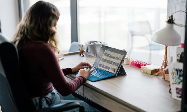 لا تكفي المزايا للدراسة، بل هناك حاجة إلى بنية تحتية.