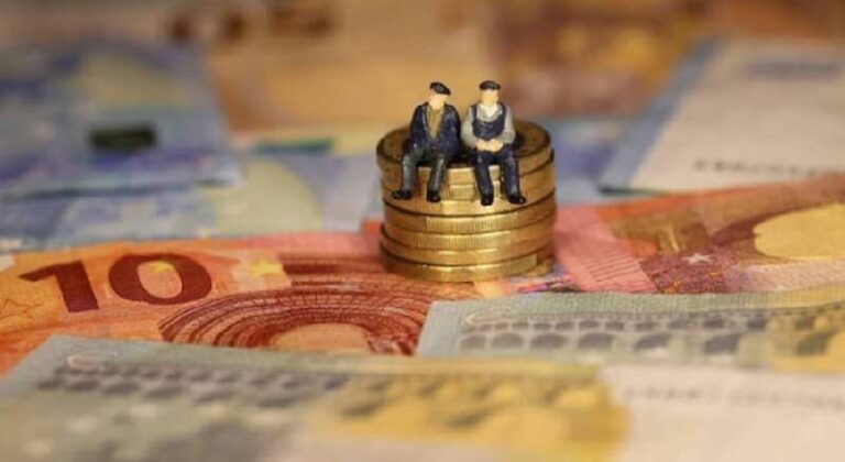 تدعو منظمة EKYSY إلى إعادة استحقاقات عيد الفصح والأمومة إلى مستويات ما قبل الأزمة – رسالة إلى باباهيليناس