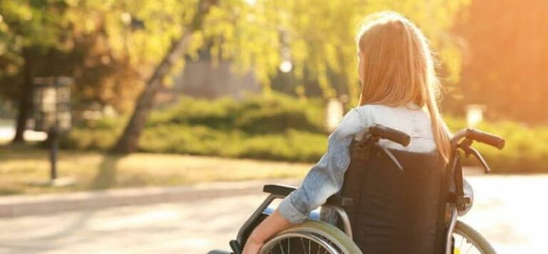 بدأ النقاش حول مشروع قانون يعامل الأشخاص ذوي الإعاقة دون تمييز