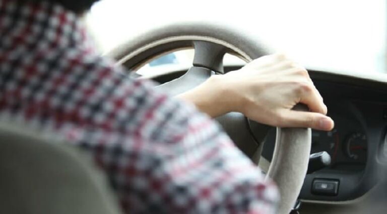 أكثر من 1300 فحص على السائقين المحترفين خلال ثلاث سنوات – حملة إعلامية في مارس