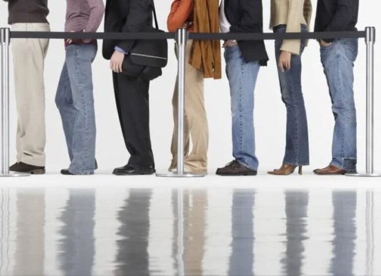 تقرير تدقيق لنائب وزير الرعاية الاجتماعية: ثغرات ومدفوعات زائدة في الإعانات