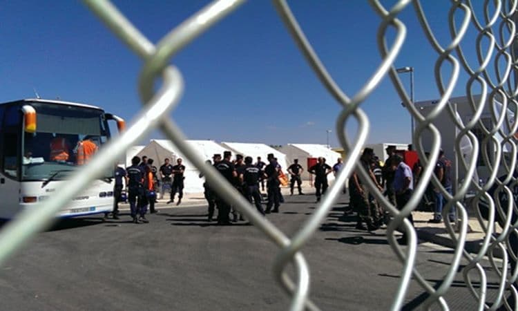 إجراءات أكثر صرامة لمن لا يستوفون معايير اللجوء – مشروع قانون التنسيق يشدد القيود على الأجانب