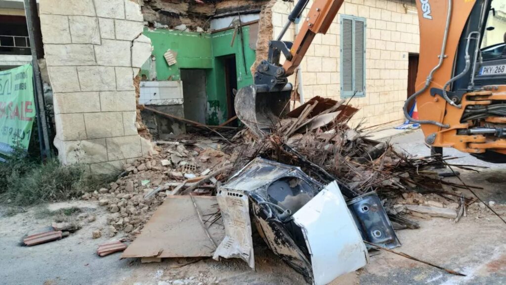 لارنكا تتخذ خطوات لهدم وإغلاق وفرض غرامات على مالكي المباني الخطرة