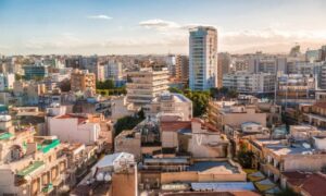 في أي عواصم الاتحاد الأوروبي تكون الإيجارات أعلى من الحد الأدنى للأجور؟ – أين تقع نيقوسيا في الترتيب؟
