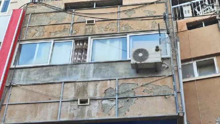 قد يتم إخلاء مبنى سكني في لارنكا يضم 500 شخص بسبب مخاوف تتعلق بالسلامة